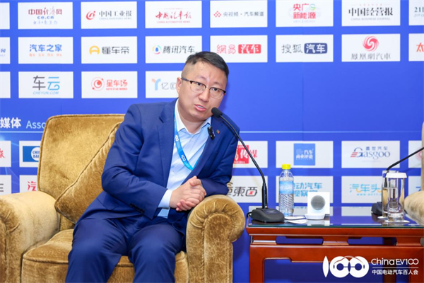 全固态电池产业化“快马跃进” 全固态电池产业化“快马跃进”