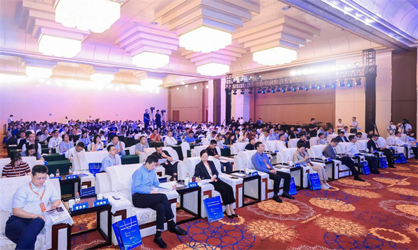 2025“钠离子电池产业链与标准发展论坛”在威海开幕 2025“钠离子电池产业链与标准发展论坛”在威海开幕